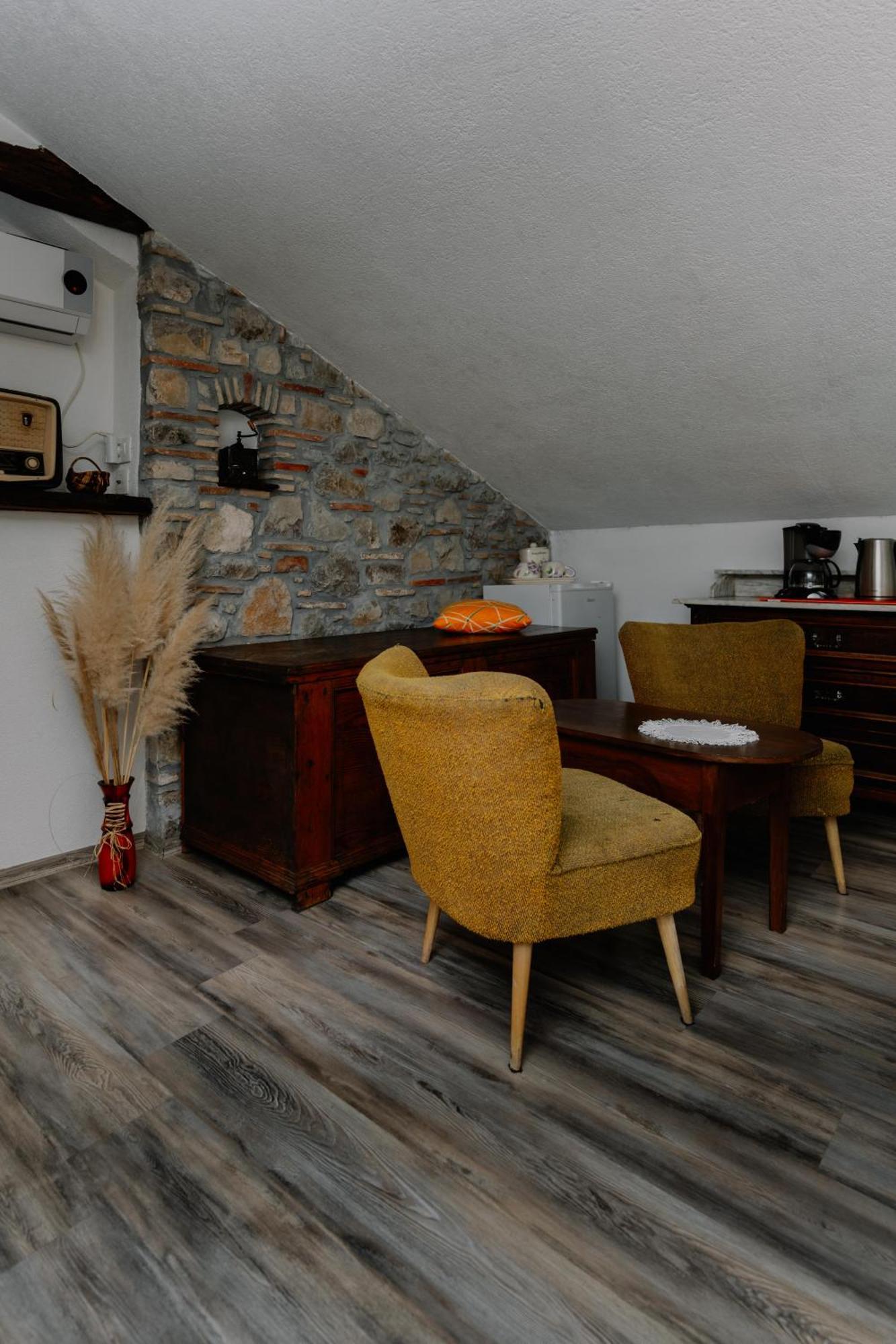 Sweet Room With A Terrace Roč Exteriér fotografie